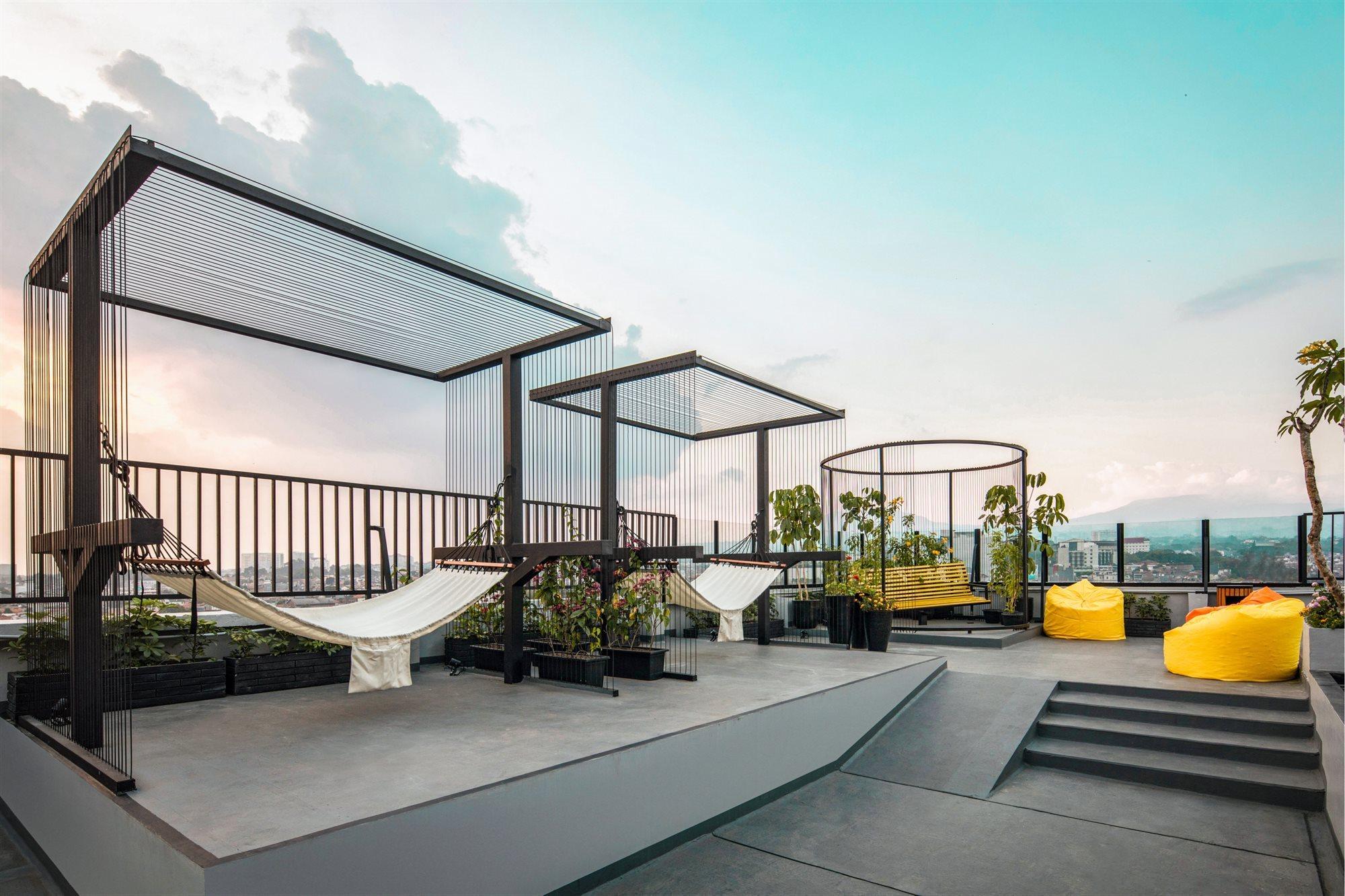 Zest Sukajadi By Swiss-belhotel International 3*