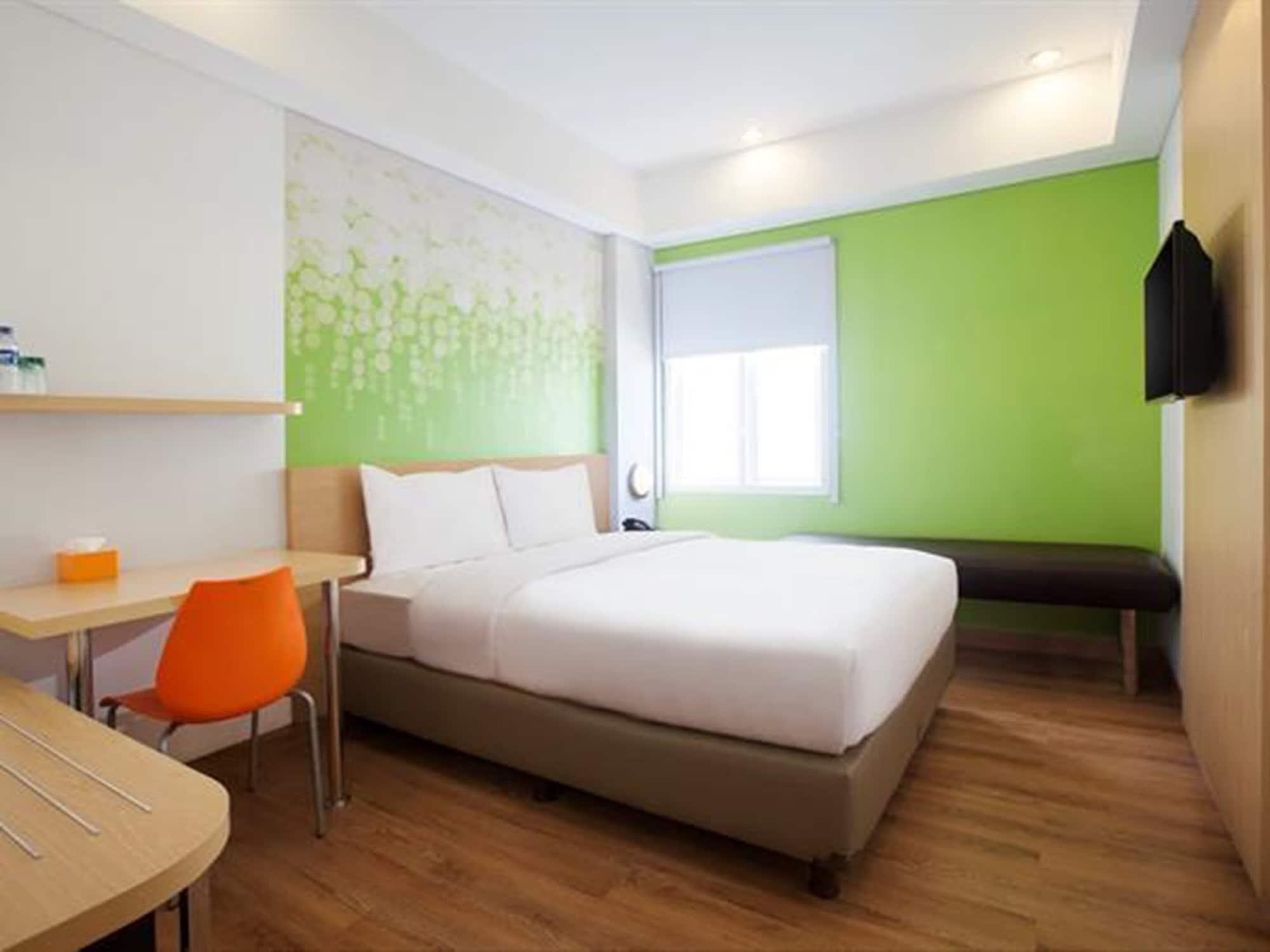 Hotel Zest Sukajadi Bandung By Swiss-Belhotel International 3*