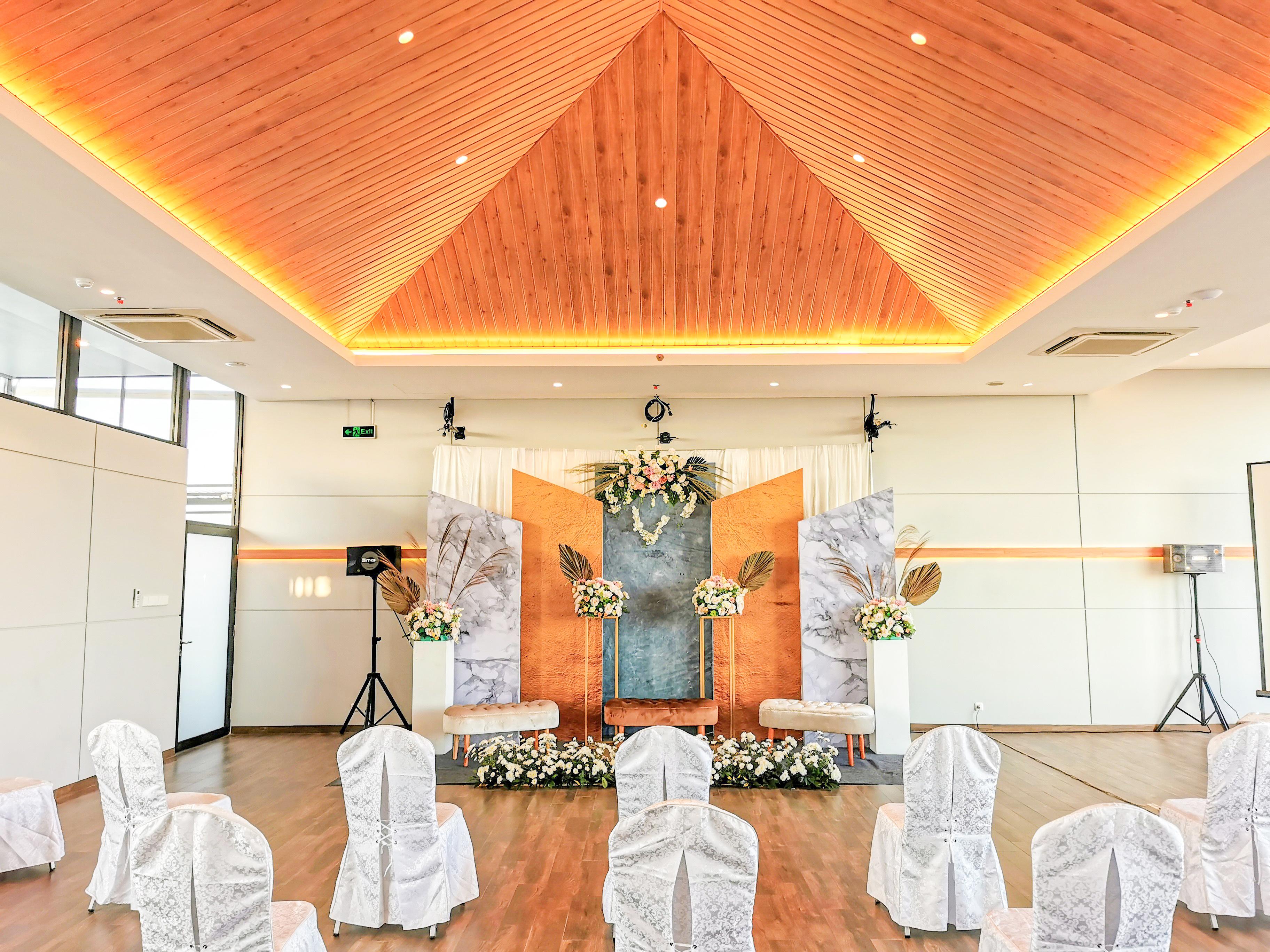 Zest Sukajadi By Swiss-belhotel International Hotel