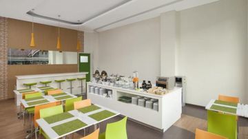 Zest Sukajadi Bandung By Swiss-Belhotel International होटल 3*