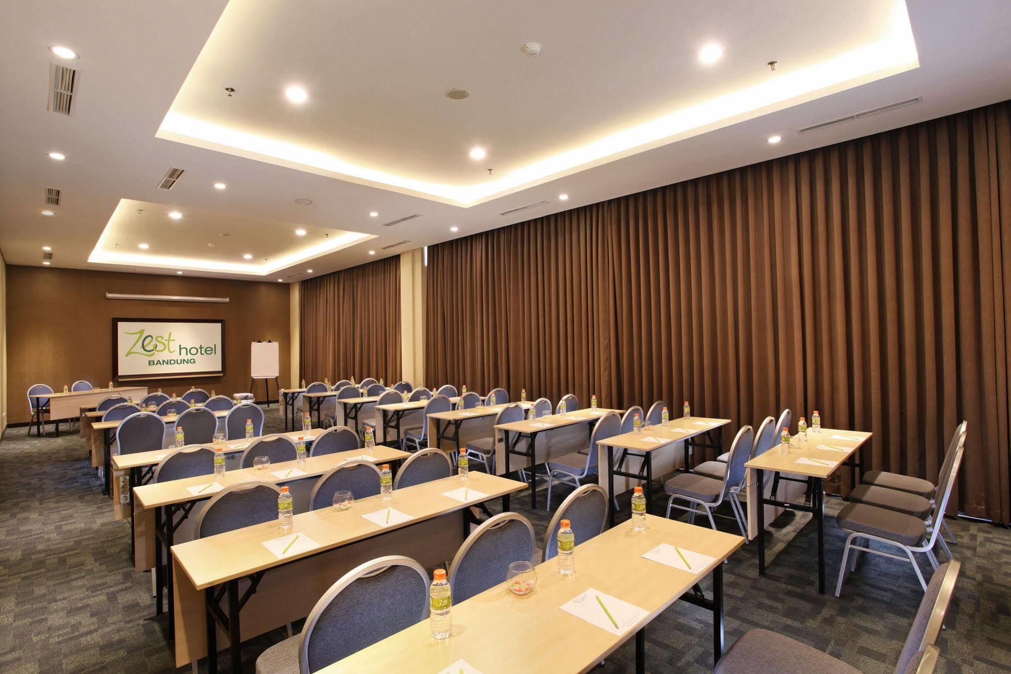 Zest Sukajadi Bandung By Swiss-Belhotel International Hotel Bandung