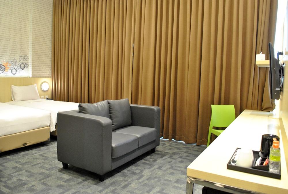 Zest Sukajadi Bandung By Swiss-Belhotel International 3*